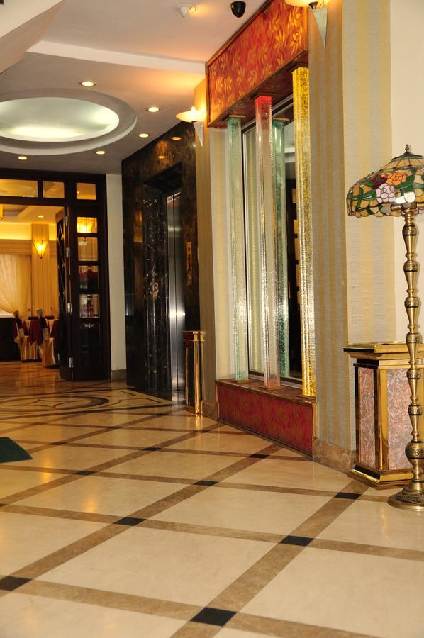 Hoa Hong 2 Hotel Ханой Экстерьер фото